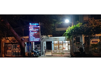 Dr. Dilip Bhamare, MBBS, DGO, MS - NAVJEEVAN HOSPITAL