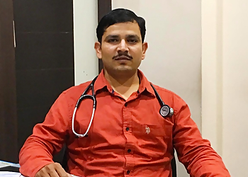 Dr. Dilip Chawda, MBBS, DTCD, DNB