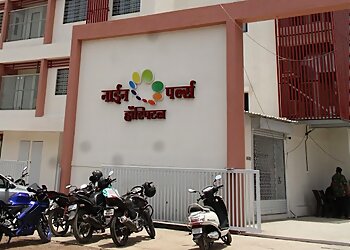 Dr. Dinesh S. Wagh, MBBS, DTCD, IDCCM - NINE PEARLS HOSPITAL