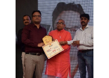 Dr. Durgesh Gupta, MBBS, MD, DM - SANJEEVANI NEUROCARE