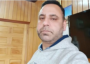 Dr. Firdous Manzoor, MBBS, MD