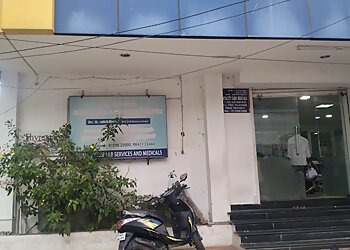 Dr. G Vignesh, MBBS, MD, DM - DR. G. VIGNESH'S ENDOCRINE AND DIABETES CENTRE