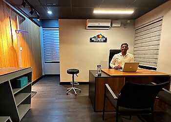 Dr. Ganesh Navaneethan, MBBS, M.S Ortho, DNB Ortho