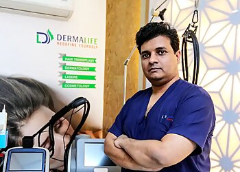 New Delhi Hair Transplant Surgeons Dr. Gaurav Garg, MBBS, MD - Dermalife  image 1