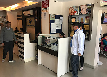 Dr Gaurav Luthra MS, FWCRS, FAICO - DRISHTI EYE INSTITUTE DEHRADUN