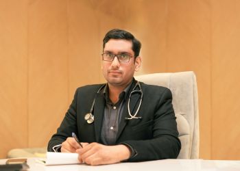 Dr. Gaurav Singla, MBBS, MD, DM - Fortis Escorts Hospital