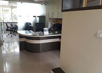 Dr. Geeta Tejwani, MBBS, DLO, MS - KRISHNA CLINIC