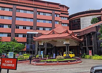 Dr. Ginil Kumar, MBBS, MS, M.Ch, DNB, MNAMS - AMRITA HOSPITAL KOCHI