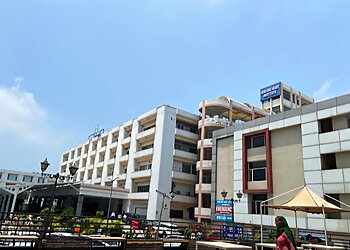 Dr. Gurpreet S Wander, MBBS, MD, DM, FAMS, FACC - HERO DMC HEART INSTITUTE