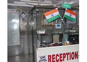 Dr. Hammad Salim Momin, MBBS, DNB, DNB - DHANGE HOSPITAL