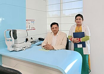 Dr. Hardeep Kumar, MBBS, DM