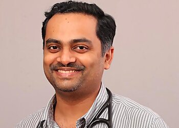 Kochi Rheumatologist Doctors Dr. Harikrishnan B, MBBS, MD, DM - MEDICAL TRUST HOSPITAL image 1