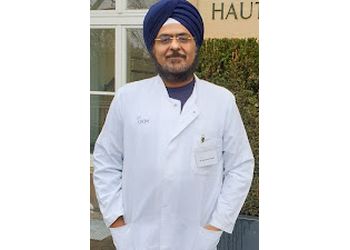 Dr. Harpreet Singh Kochar, MBBS, MS - CRH ENT, MRI and Diagnostics