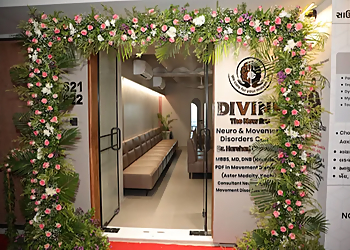 Dr. Harshad Chovatiya, MBBS, MD, DNB - DIVINE THE NEW ERA NEURO & MOVEMENT DISORDERS CENTER