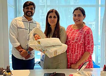 Dr. Hemlata Hardasani, MBBS, DGO - MOTHERS CARE CLINIC