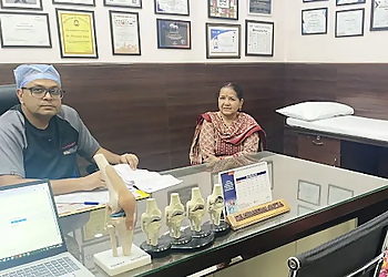 Dr. Himanshu Gupta, MBBS, MS, M.Ch