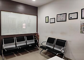 Dr. Honey Parekh, MBBS, MD, DM - V CARE HOSPITAL