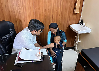 Dr. Imran Asghar, MBBS, DCH, DNB - BLOSSOMS CLINIC