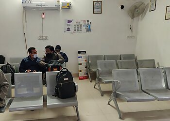 Dr. Inder Puri, MBBS, MD, DM