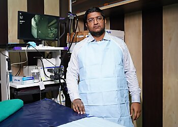 Dr. Indresh Dixit, MBBS, MD, DM - AVASHYAKATA CLINIC