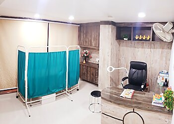 Dr. Ishita Dua, MBBS, MD - SWARVIND SKIN CLINIC