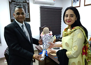 Dr. Jasleen Randhawa MBBS, MS