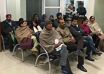 Dr. Jasneet Singh Kathpal, MBBS, MD, FRCI - THE MEDICLINIC-ARTHRITIS & RHEUMATOLOGY