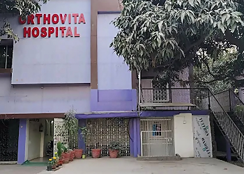 Dr. Jaswinder Singh, MBBS, MS, DNB, MCh, DSICOT