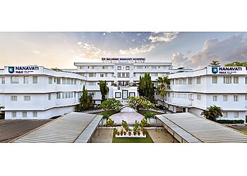 Dr. Jatin Kothari, MBBS, MD, DM - NANAVATI MAX SUPER SPECIALITY HOSPITAL
