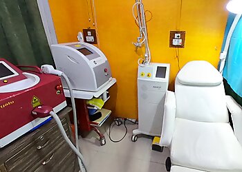 Dr. Javaid Ahmad Bhat, MD - DR. BHATS SKIN LASER HAIR TRANSPLANT CENTRE