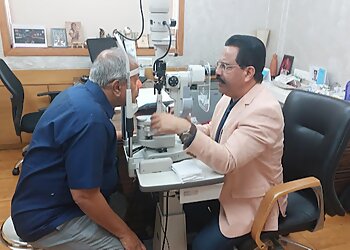 Dr. Jeevan Ladi, MBBS, DOMS, MS, DNB - DADA LASER EYE INSTITUTE