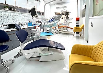 Dr. Jignesh Kothari B.D.S., M.D.S. (Mum.) - CENTER FOR ADVANCED DENTISTRY & INVISIBLE BRACES