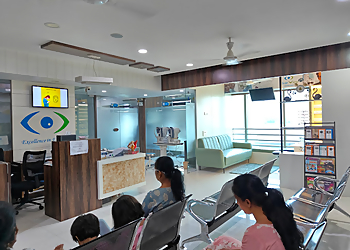 Dr. Jinay Shah, MBBS, MS