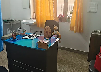 Dr. Jini Gupta, MBBS,M.S. - JEEVISHA CLINIC