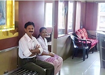 Dr. Jitendra R. Shroff, MBBS, MS, DLO - DHANVANTRI ENT HOSPITAL