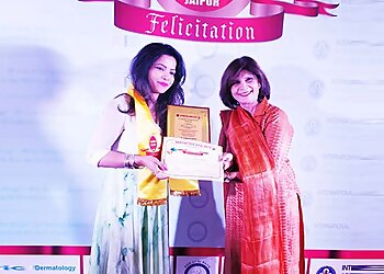 Dr. Jyotirmay Bharti, MBBS, DDV - SQUARE ROOT CLINIC