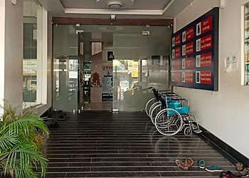 Dr. K. Bommusamy, MBBS, DTCD - TIRUPUR CHEST HOSPITAL