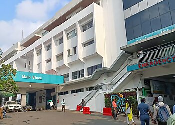 Dr. K Ramesh, MBBS, MS, FRCS, IntlFRCS, DNB, FEBU - APOLLO HOSPITAL GREAMS LANE