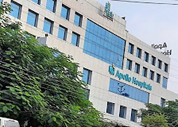 Dr. K Roshan Rao, MBBS, MD, DM  - APOLLO HOSPITALS