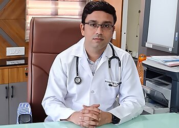 Ahmedabad Pulmonologists Dr. Kalpesh Panchal, MBBS, MD, DAA - SWASTIK CLINIC image 1