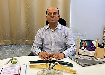 Dr. Kalpit Patel, MBBS, MS, FRCS - NAISARGORTHO SPECIALITY HOSPITAL