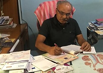 Dr. Kamalakar L Achrekar, MBBS, MS, M.CH - URO CARE CENTRE