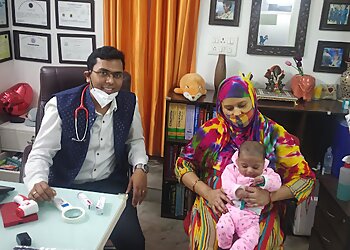 Dr. Karan Vats, MBBS, MD - Vats Child Care Clinic
