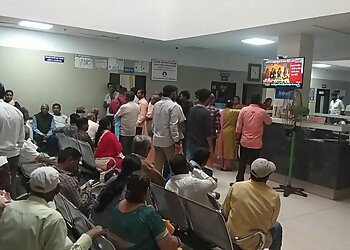 Dr. Kaustubh Aurangabadkar, MBBS, MD, DM, DNB - DIAMOND HOSPITAL