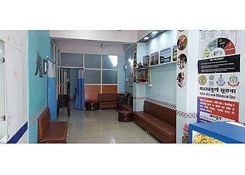 Dr. Kirtiraj Nagina, MBBS, DNB, D.ORTHO, FJRS, FIPM