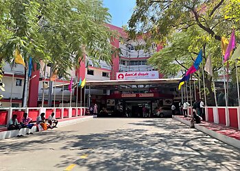 Dr. Krishnaswamy Sampathkumar, MD, DNB, DM, FRCP - MEENAKSHI MISSION HOSPITAL & RESEARCH CENTRE