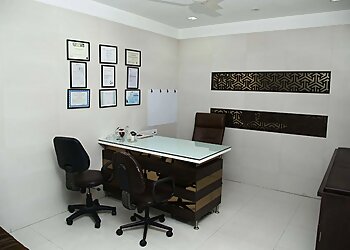 Dr. Krunal Shah, MBBS, MS - AASTHA JOINTS CLINIC