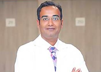 Gurugram Pulmonologists Dr. Kuldeep Kumar, MBBS, MD, IDCCM, FCCP - MEDIHUB HEALTH AND WELLNESS CENTRE image 1