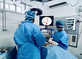 Dr. Kumar Anupam, MBBS, MS - VARDAAN HOSPITAL & MATERNITY CENTRE