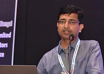 कोलकाता नेत्र रोग विशेषज्ञ Dr. Kumar Ravi, MBBS, MS - Dr Kumar Ravi छवि 1